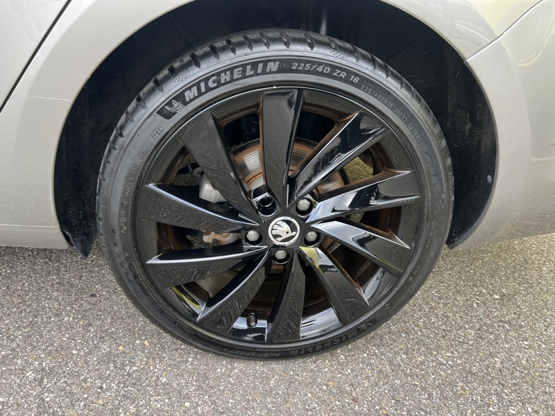 Image Skoda OCTAVIA BERLINE L&K 1.8 TSi 180 DSG7 Xénon Radar ACC Sièges cuir élec chauffant Clim auto Gtie 1 an