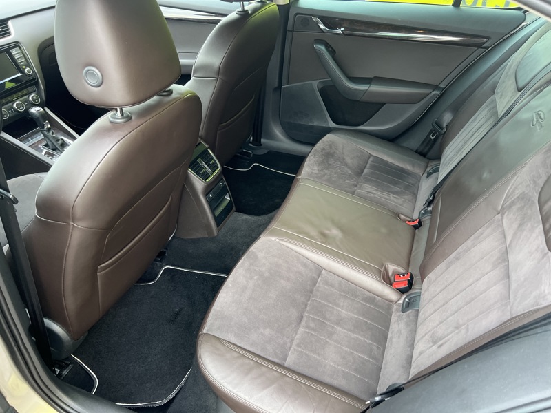 Image Skoda OCTAVIA BERLINE L&K 1.8 TSi 180 DSG7 Xénon Radar ACC Sièges cuir élec chauffant Clim auto Gtie 1 an