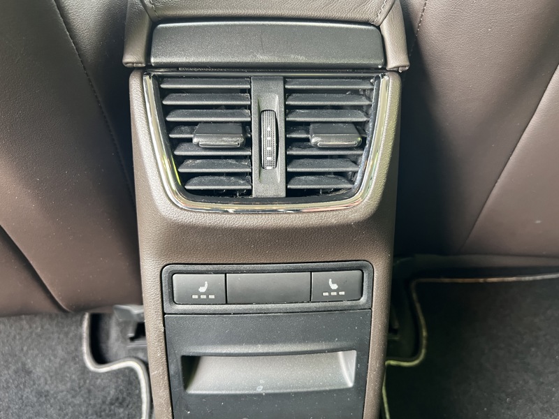 Image Skoda OCTAVIA BERLINE L&K 1.8 TSi 180 DSG7 Xénon Radar ACC Sièges cuir élec chauffant Clim auto Gtie 1 an