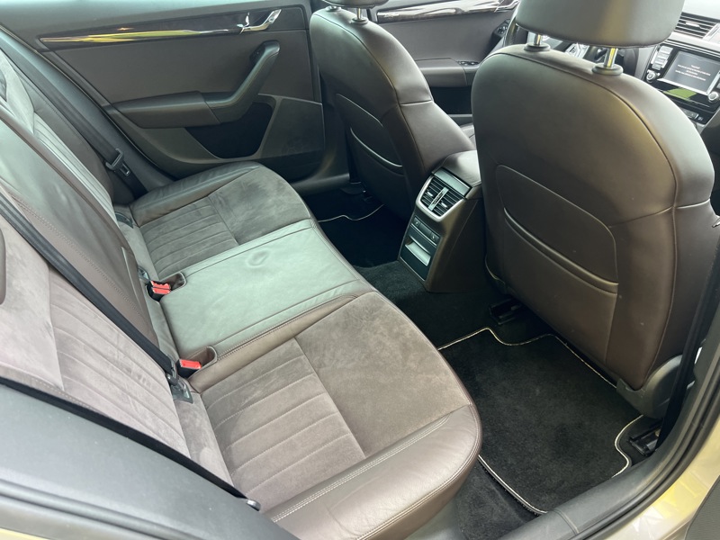 Image Skoda OCTAVIA BERLINE L&K 1.8 TSi 180 DSG7 Xénon Radar ACC Sièges cuir élec chauffant Clim auto Gtie 1 an