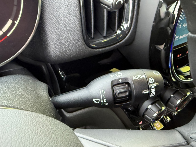 Image MINI COUNTRYMAN 1.5 220 Cooper SE Edition Premium Plus ALL4 BVA6 Full leds GPS HUD Carplay Caméra Sièges cuir élec c