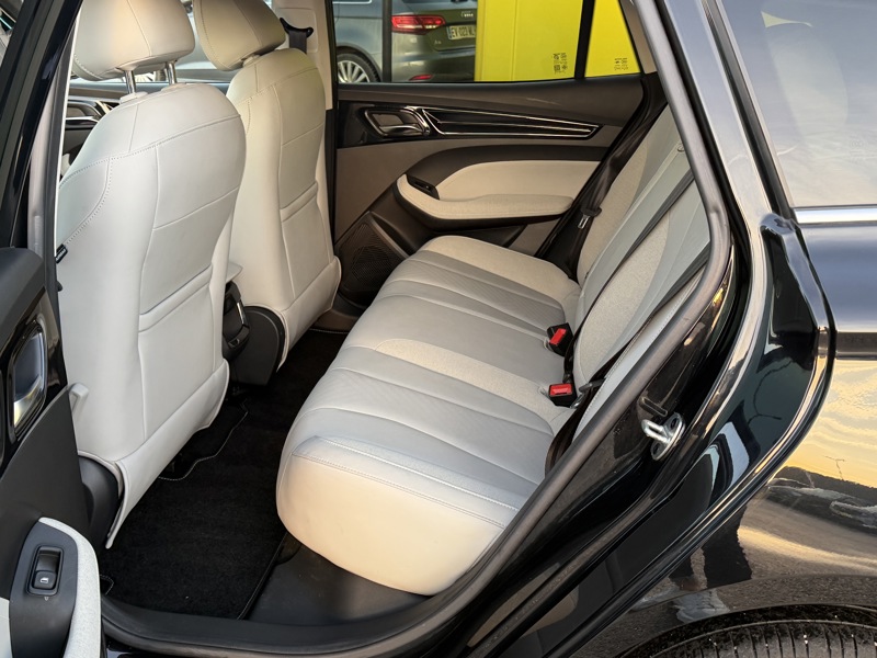 Image MG 5 177 Luxury Full leds GPS Caméra 360 Carplay Sièges cuir élec chauffants ACC Clim auto Gtie 1 an 