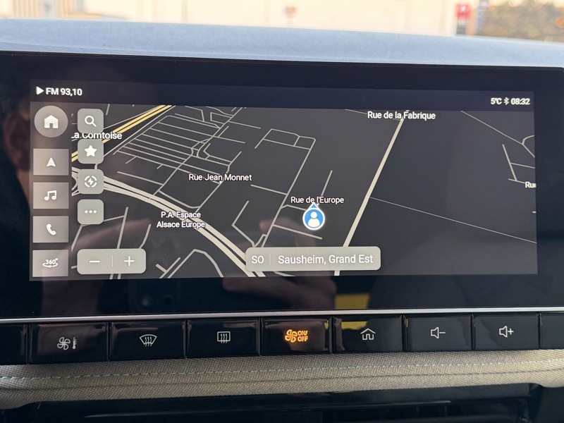 Image MG 5 177 Luxury Full leds GPS Caméra 360 Carplay Sièges cuir élec chauffants ACC Clim auto Gtie 1 an 