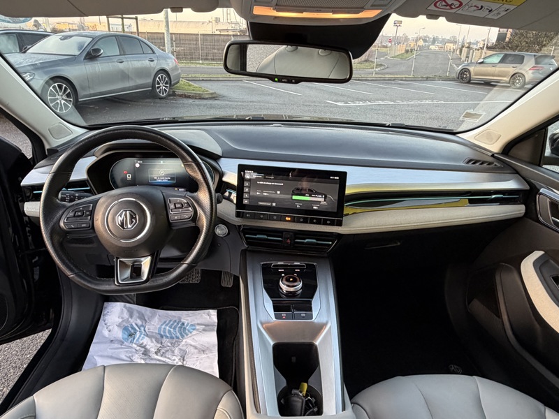 Image MG 5 177 Luxury Full leds GPS Caméra 360 Carplay Sièges cuir élec chauffants ACC Clim auto Gtie 1 an 