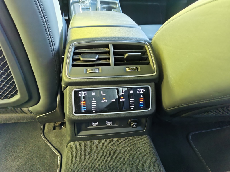 Image Audi 㝁匠潰瑲慢正⠠䬴⥁ㄨ⸱〲㜱㸭) 3.0 286 50 TDI Sline quattro Matrix leds GPS Carplay Caméra Sièges cuir élec chauffants ACC Clim aut