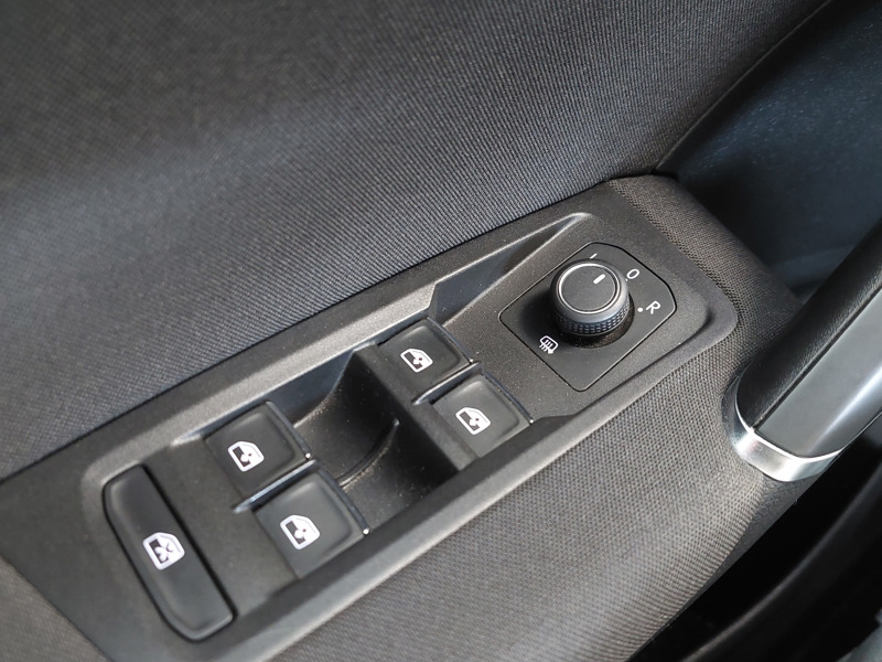 Image Volkswagen TOURAN 1.8 TSI 180 DSG7 Carat GPS Radar 7 places ACC Clim auto Ethanol Gtie 1 an