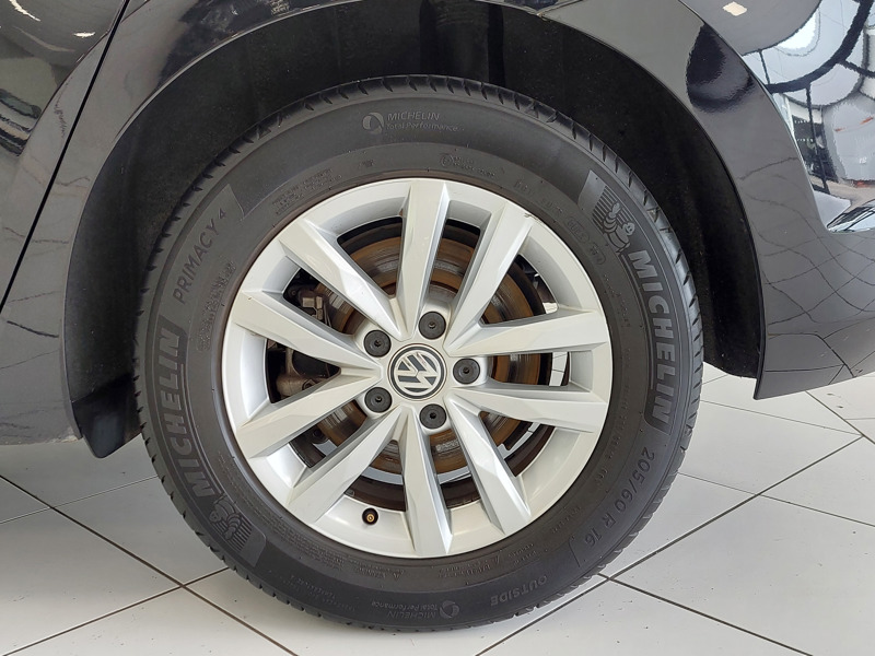 Image Volkswagen TOURAN 1.8 TSI 180 DSG7 Carat GPS Radar 7 places ACC Clim auto Ethanol Gtie 1 an