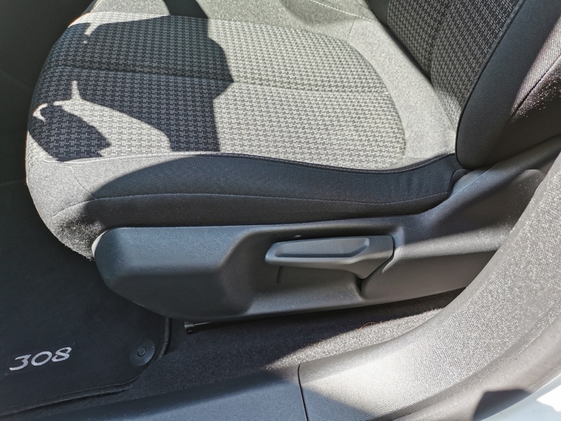 Image PEUGEOT 308 SW 308 SW 1.2 PURETECH 130 1.2 130 Allure GPS Caméra Carplay Régul Clim auto Gtie 1 an