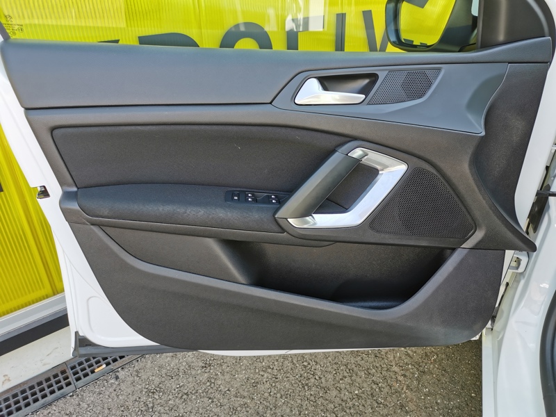 Image PEUGEOT 308 SW 308 SW 1.2 PURETECH 130 1.2 130 Allure GPS Caméra Carplay Régul Clim auto Gtie 1 an