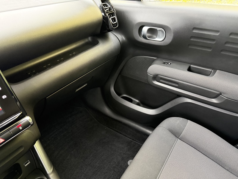 Image Citroën C3 AIRCROSS 1.6 BlueHDi 120 Shine GPS Carplay Radar Régul Clim auto Gtie 1 an 