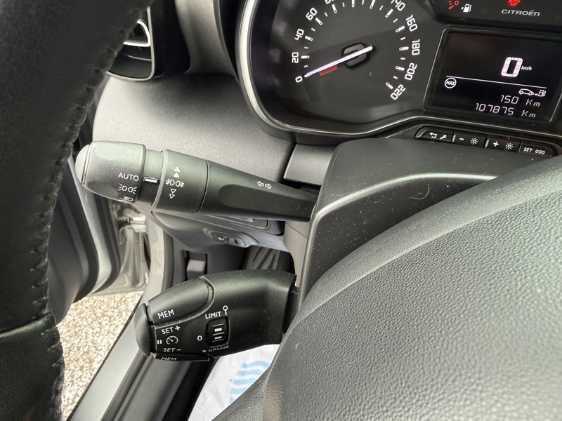 Image Citroën C3 AIRCROSS 1.6 BlueHDi 120 Shine GPS Carplay Radar Régul Clim auto Gtie 1 an 