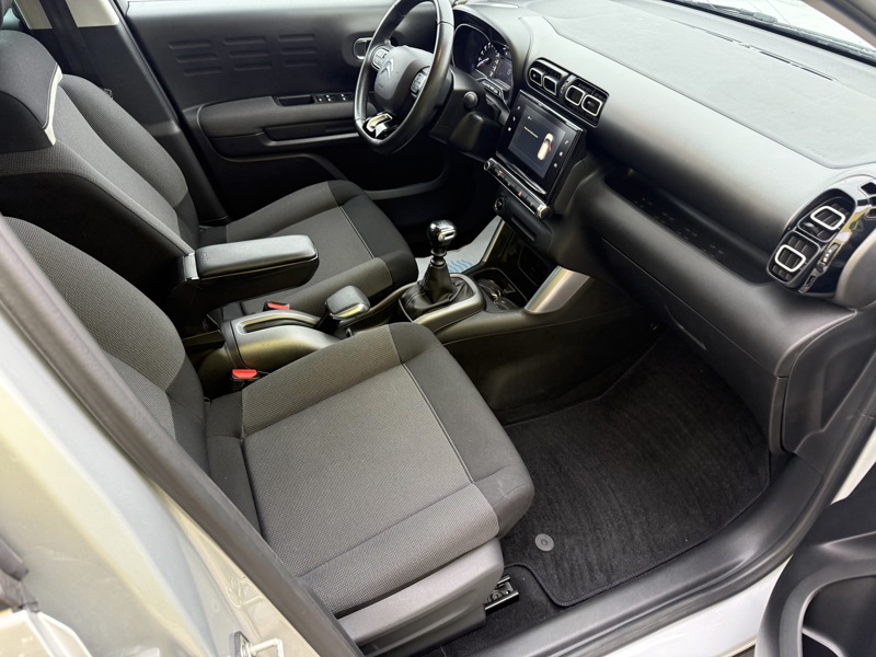 Image Citroën C3 AIRCROSS 1.6 BlueHDi 120 Shine GPS Carplay Radar Régul Clim auto Gtie 1 an 