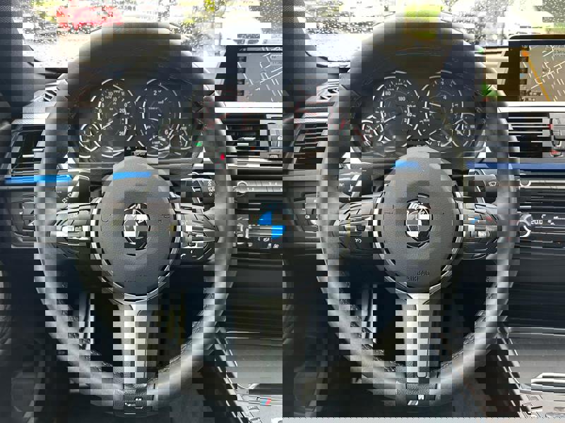 Image BMW 楲⁥‴潃灵⃩䘨㈳⠩〲㌱㸭) 435d 3.0 313 M Sport xDrive  GPS Bluetooth Sièges électriques à mémoires 1ère Main Origine France Ré