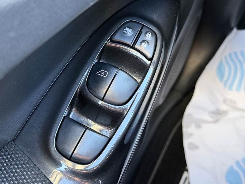 Image Nissan JUKE 1.6 117 Acenta GPS Caméra Bluetooth Régul Clim auto  Gtie 1 an 