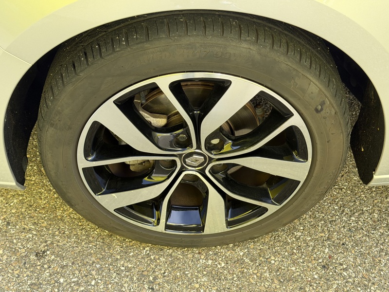 Image Renault MEGANE IV BERLINE 5 PTES. 1.3 TCe 115 Limited GPS Radar Régul Clim auto Gtie 1 an