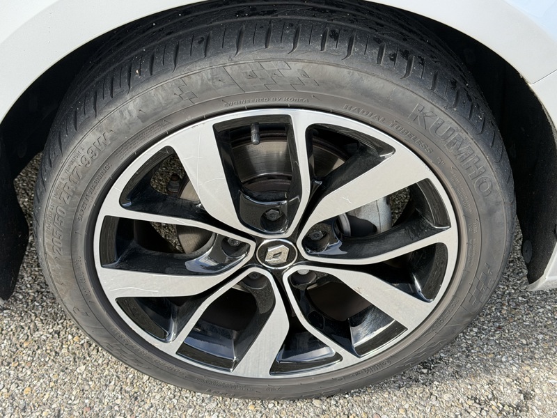 Image Renault MEGANE IV BERLINE 5 PTES. 1.3 TCe 115 Limited GPS Radar Régul Clim auto Gtie 1 an