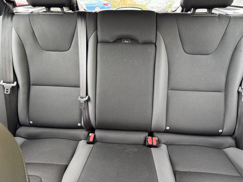 Image Volvo V60 BREAK D2 1.6 115 Momentum GPS GPS Bluetooth Radar Régul Clim auto  Gtie 1 an 