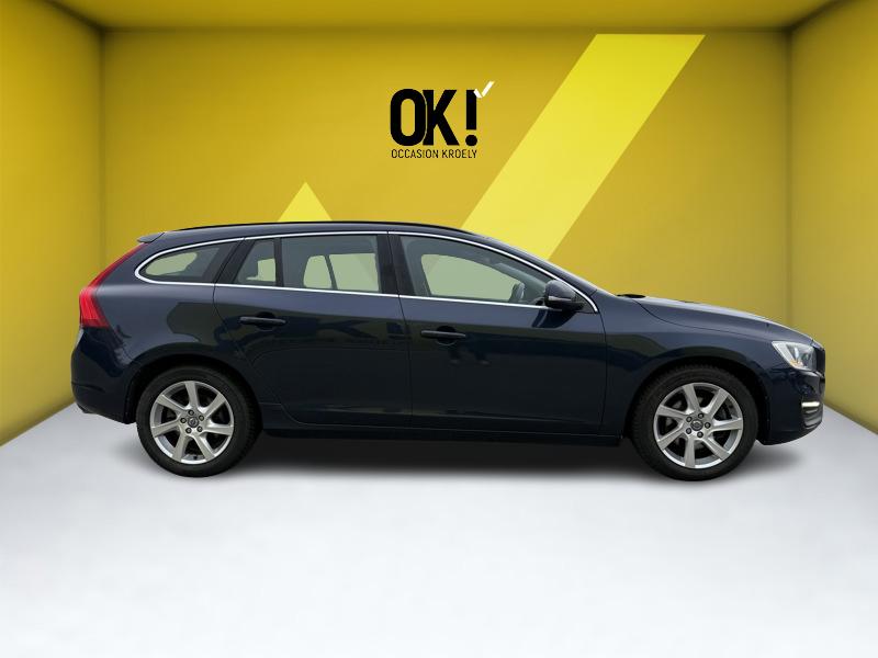 Image Volvo V60 BREAK D2 1.6 115 Momentum GPS GPS Bluetooth Radar Régul Clim auto  Gtie 1 an 
