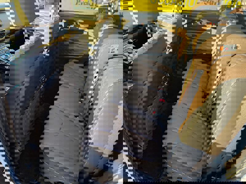 Image Hyundai SANTA FE 1.6 265 Executive Plug-In Hybrid 4WD BVA6 Full leds TO 7 places TVA GPS Caméra Carplay Sièges cuir é