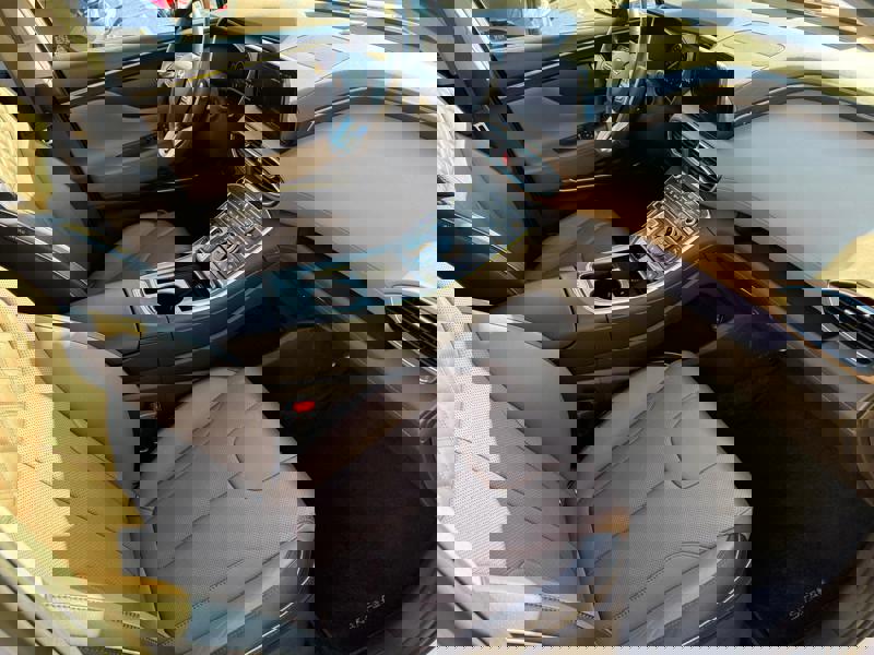 Image Hyundai SANTA FE 1.6 265 Executive Plug-In Hybrid 4WD BVA6 Full leds TO 7 places TVA GPS Caméra Carplay Sièges cuir é