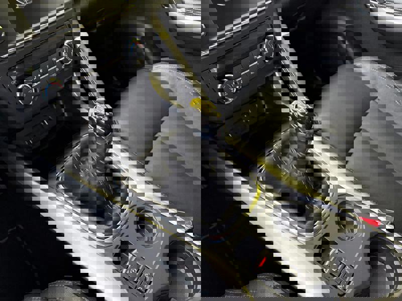 Image Renault KADJAR 1.2 TCe 130 Intens Full leds GPS Radar Bluetooth Sièges cuir Régul Clim auto Gtie 1 an 