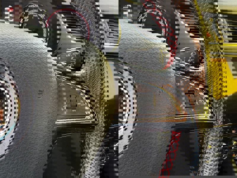 Image Skoda OCTAVIA BERLINE 2.0 TDI 184 RS GPS Radar Bluetooth Régul Clim auto Gtie 1 an 