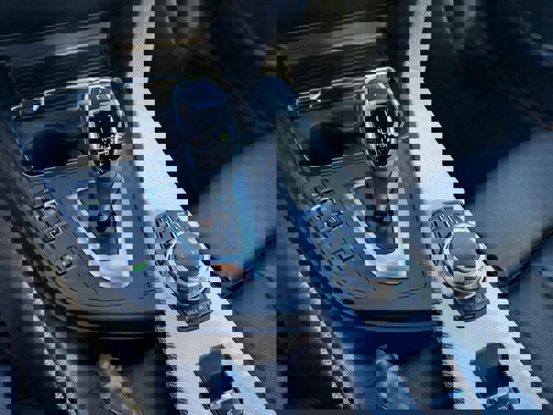 Image BMW ‴慃牢潩敬⁴䘨㌳⠩〲㌱㸭) 420 d 2.0 190 M Sport Full leds GPS Radar Sièges cuir élec chauffants à mémoires Régul Clim auto Gti