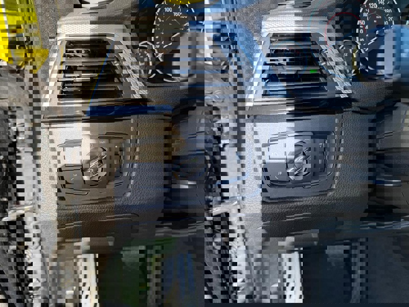 Image BMW ‴慃牢潩敬⁴䘨㌳⠩〲㌱㸭) 420 d 2.0 190 M Sport Full leds GPS Radar Sièges cuir élec chauffants à mémoires Régul Clim auto Gti