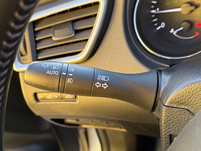 Image Nissan QASHQAI 1.2 116 Tekna GPS Caméra TO Sièges cuir élec chauffants Régul Clim auto Gtie 1 an 