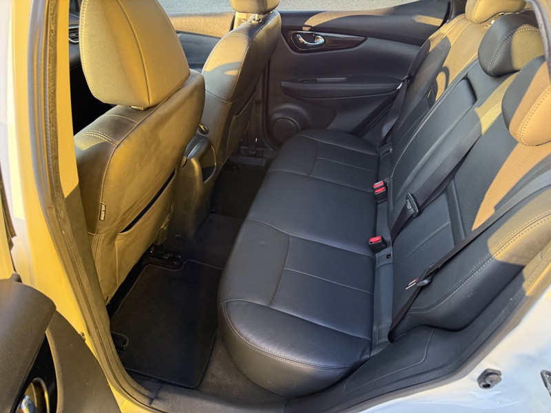 Image Nissan QASHQAI 1.2 116 Tekna GPS Caméra TO Sièges cuir élec chauffants Régul Clim auto Gtie 1 an 