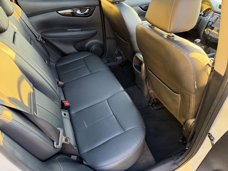 Image Nissan QASHQAI 1.2 116 Tekna GPS Caméra TO Sièges cuir élec chauffants Régul Clim auto Gtie 1 an 