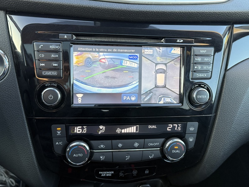 Image Nissan QASHQAI 1.2 116 Tekna GPS Caméra TO Sièges cuir élec chauffants Régul Clim auto Gtie 1 an 