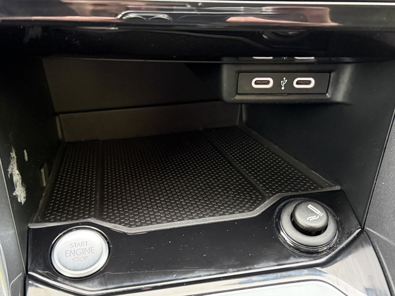 Image Volkswagen T-ROC 1.5 TSI 150 Style DSG7 Full leds GPS Carplay Caméra ACC 1ère main Clim auto  Gtie 1 an 