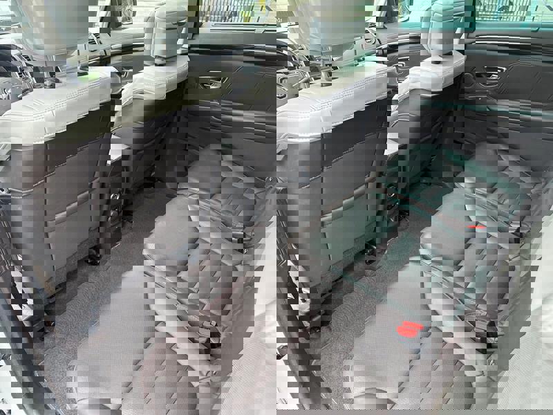 Image Renault ESPACE V 1.6 dCi 160 Initiale Paris  Full leds 7 places GPS Caméra HUD Sièges cuir élec chauffants Régul Clim