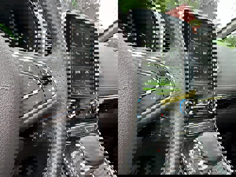 Image Renault ESPACE V 1.6 dCi 160 Initiale Paris  Full leds 7 places GPS Caméra HUD Sièges cuir élec chauffants Régul Clim