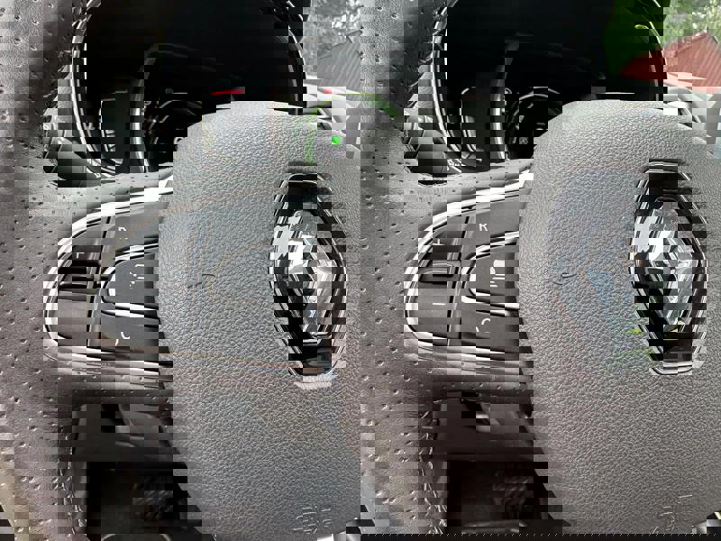 Image Renault ESPACE V 1.6 dCi 160 Initiale Paris  Full leds 7 places GPS Caméra HUD Sièges cuir élec chauffants Régul Clim