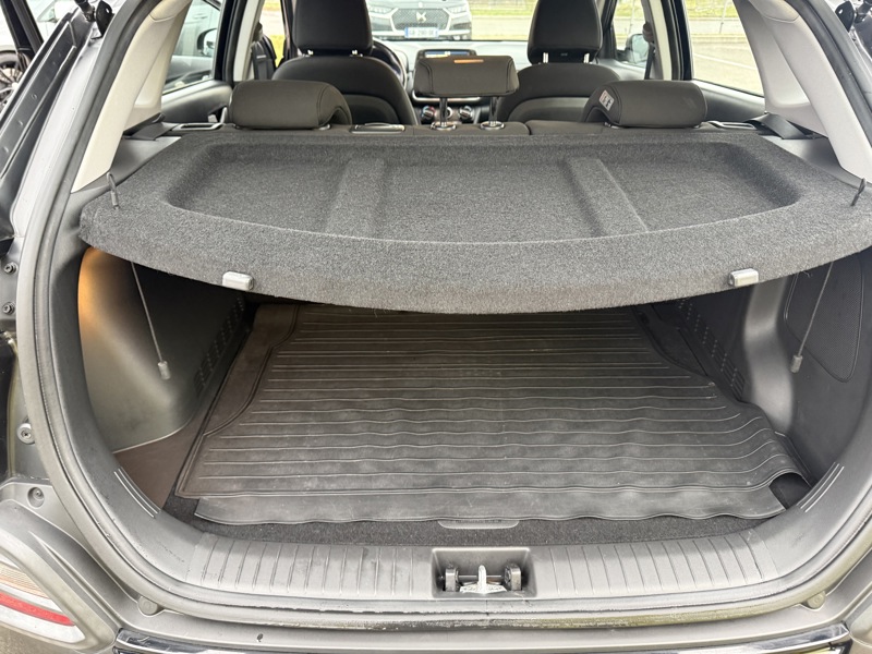 Image Hyundai KONA 1.0 T-GDI 120 Intuitive 2WD GPS Carplay Caméra Régul Clim auto  Gtie 1 an 