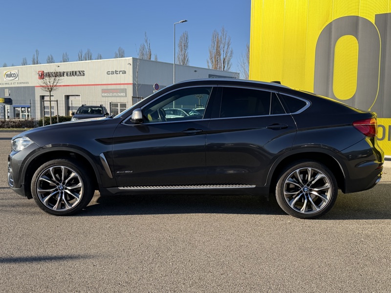 Image BMW X6 40d 3.0 313 Exclusive xDrive Xénon TO GPS Caméra HK HUD Sièges cuir élec chauff à mémoires Régul Cli