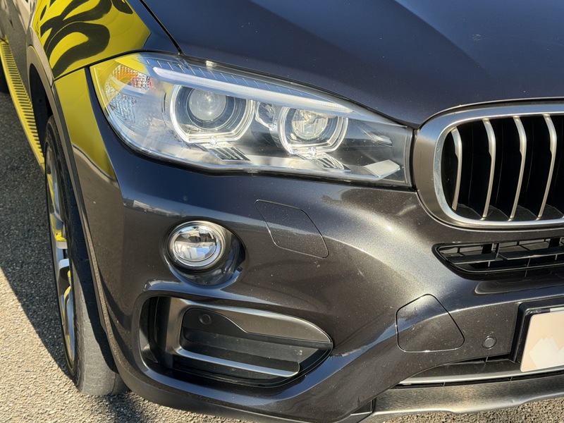 Image BMW X6 40d 3.0 313 Exclusive xDrive Xénon TO GPS Caméra HK HUD Sièges cuir élec chauff à mémoires Régul Cli