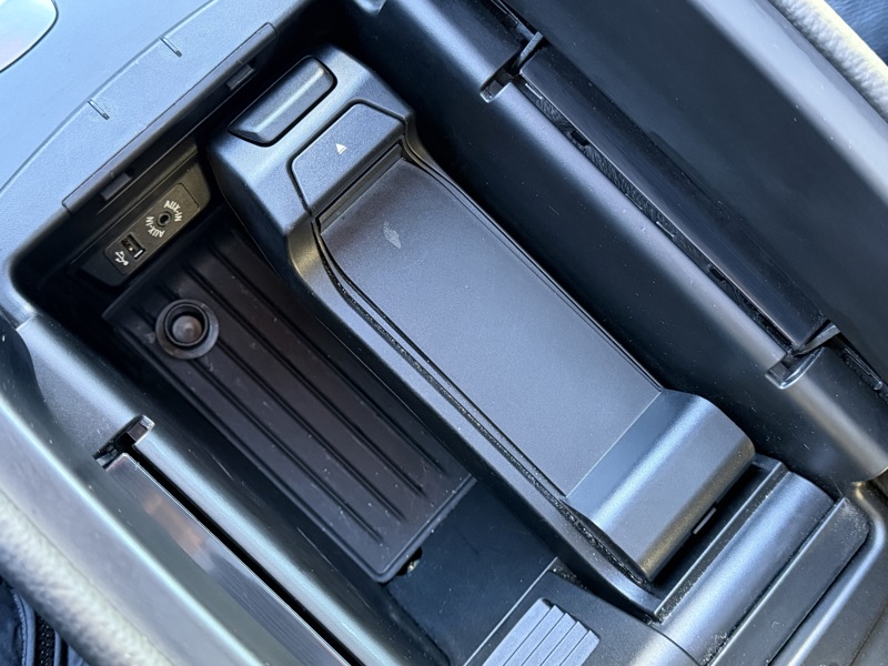 Image BMW X6 40d 3.0 313 Exclusive xDrive Xénon TO GPS Caméra HK HUD Sièges cuir élec chauff à mémoires Régul Cli