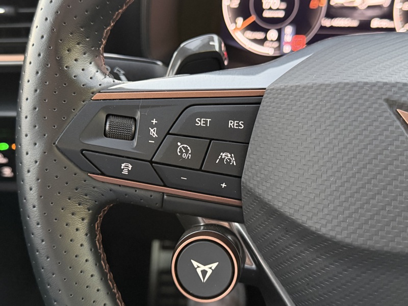 Image Cupra LEON 2.0 TSI 300 VZ DSG7 Full leds GPS Caméra Carplay Beats Sièges cuir chauffants ACC Clim auto Gtie 1 a