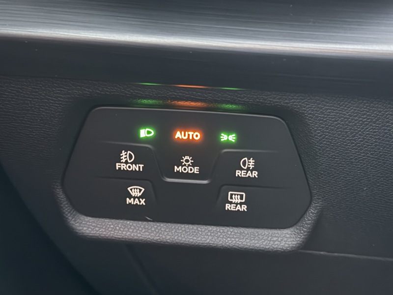 Image Cupra LEON 2.0 TSI 300 VZ DSG7 Full leds GPS Caméra Carplay Beats Sièges cuir chauffants ACC Clim auto Gtie 1 a