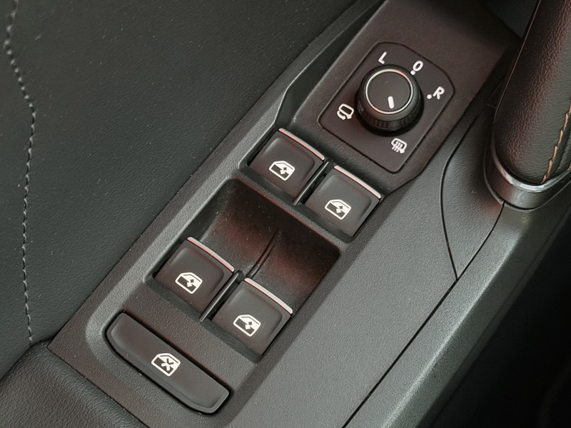 Image Cupra LEON 2.0 TSI 300 VZ DSG7 Full leds GPS Caméra Carplay Beats Sièges cuir chauffants ACC Clim auto Gtie 1 a