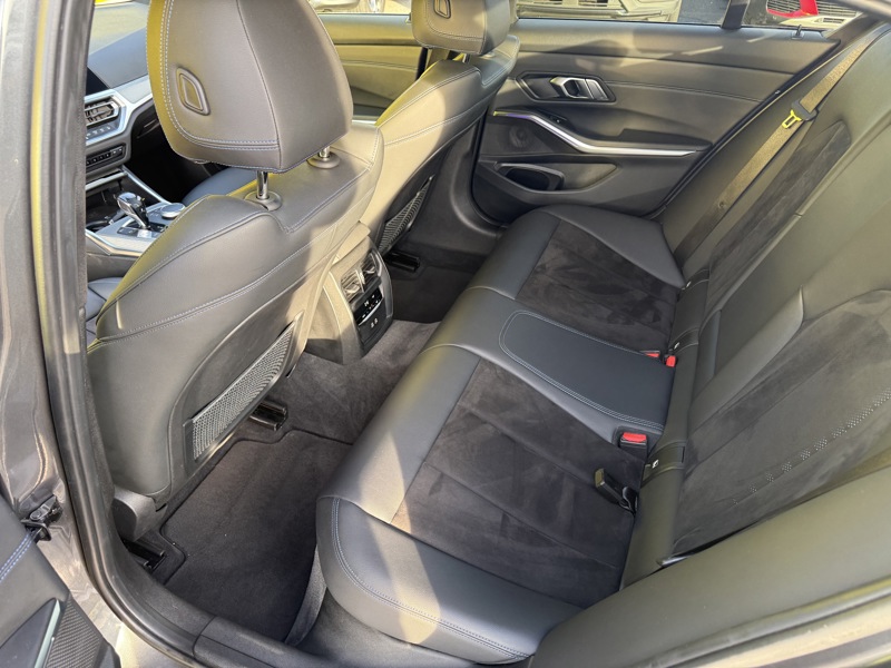 Image BMW 3 BERLINE 318 d 2.0 150 M Sport Full leds GPS Caméra Carplay Sièges chauffants Régul Clim auto  Gtie 1 an 