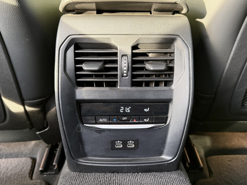 Image BMW 3 BERLINE 318 d 2.0 150 M Sport Full leds GPS Caméra Carplay Sièges chauffants Régul Clim auto  Gtie 1 an 