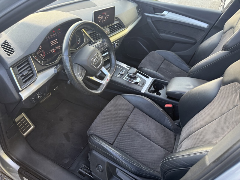 Image Audi Q5 2.0 TDI 190 S-line Quattro S-tronic7 TO GPS Caméra Carplay Régul Clim auto Gtie 1 an 