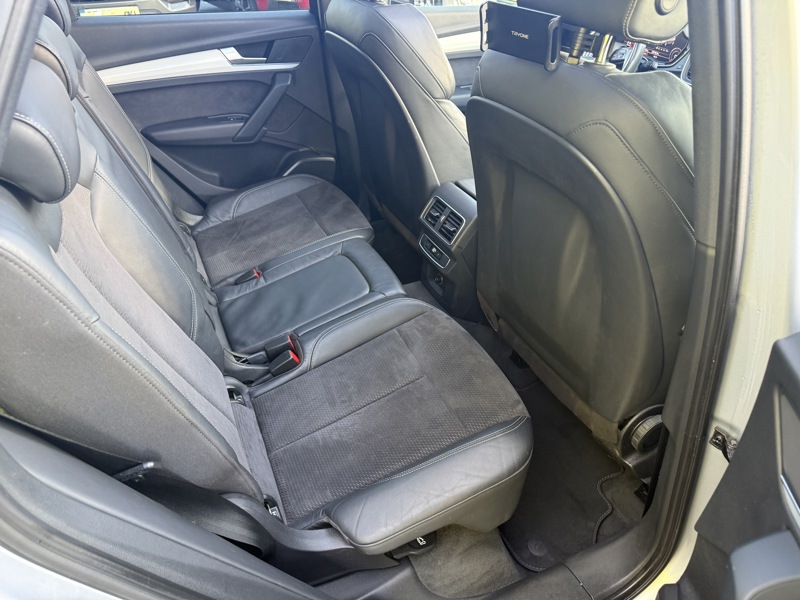 Image Audi Q5 2.0 TDI 190 S-line Quattro S-tronic7 TO GPS Caméra Carplay Régul Clim auto Gtie 1 an 