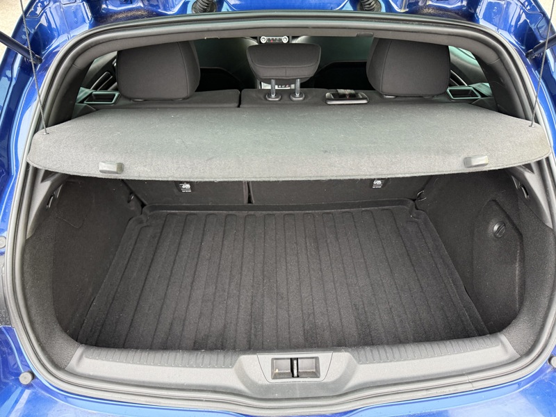 Image Renault MEGANE IV BERLINE 5 PTES. 1.3 TCe 160 R.S. Line Full leds GPS Carplay Bose Caméra HUD Sièges chauffants Régul Clim auto Gtie 1