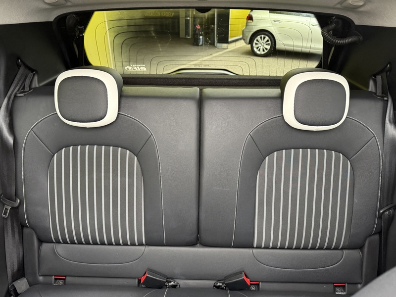 Image Renault TWINGO III 0.9 TCe 90 Intens Carplay Caméra Toit ouvrant Régul Clim auto Gtie 1 an 