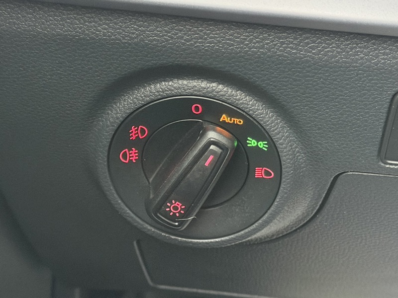 Image Seat IBIZA 1.0 TSI 110 Xcellence DSG7 Full leds GPS Caméra Carplay ACC Clim auto  Gtie 1 an 